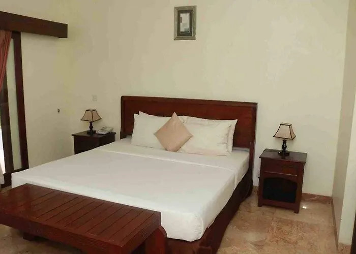 Lorin Belitung Beach Resort